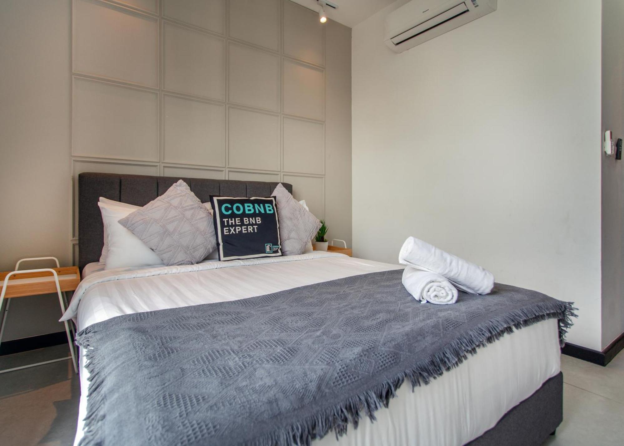 Neu Suites By Cobnb Kuala Lumpur Esterno foto