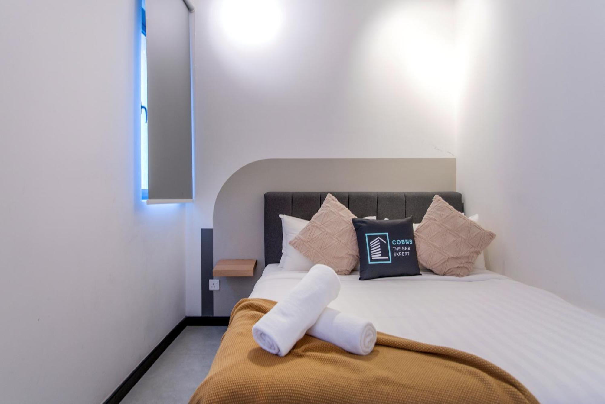 Neu Suites By Cobnb Kuala Lumpur Esterno foto